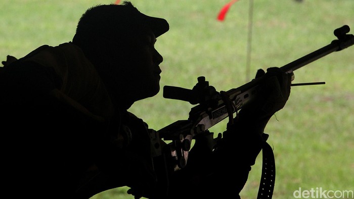 Prajurit TNI Duel Lawan 4 Anggota OPM Saat Hendak Menembak di Yahukimo