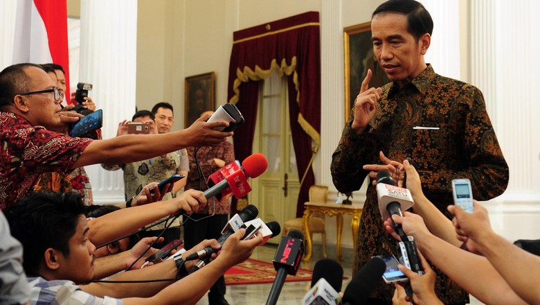 Jokowi Minta Pembuatan e-KTP Maksimal 1 Jam!