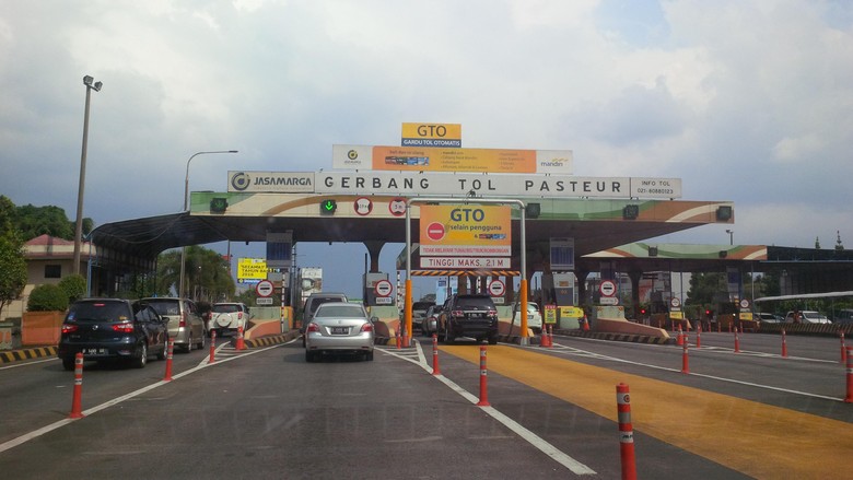 Arus Balik Long Weekend, 12.590 Mobil Tinggalkan Bandung Lewat Pasteur