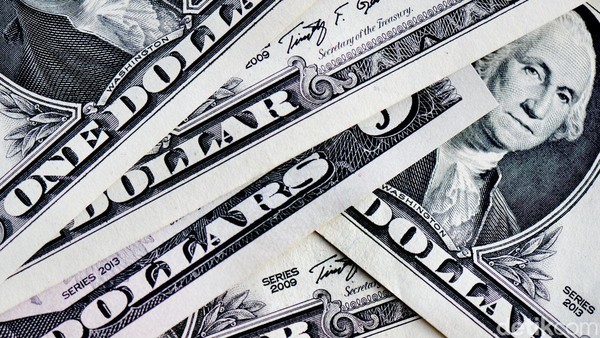 kian--berotot--rupiah-libas-dolar-as-ke-rp-13679