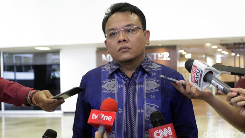 PAN: Tabloid 'Indonesia Barokah' Disebar di Masjid, Timbulkan Kegelisahan