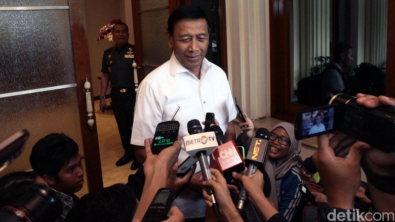 Soal Peluang Pertemuan Jokowi-SBY, Wiranto: Pertemuan Politik Bisa Kapan Saja