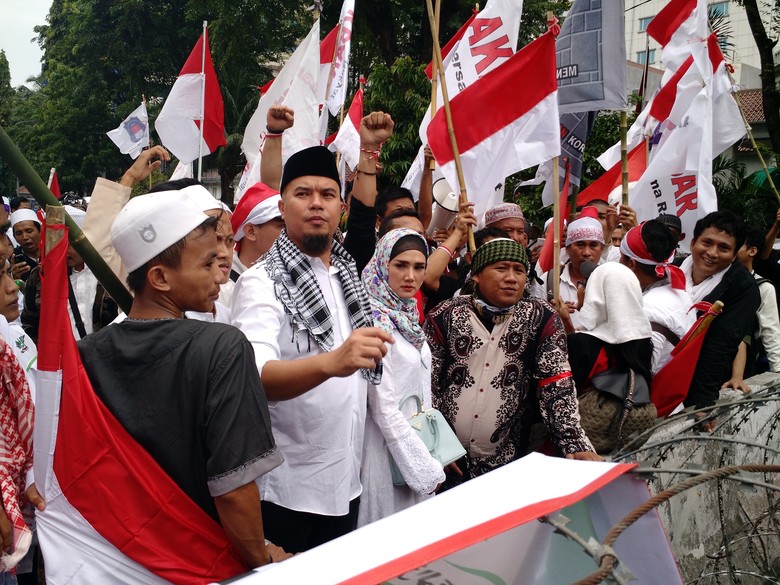 Ahmad Dhani Akan Laporkan Ahokisme ke Polisi