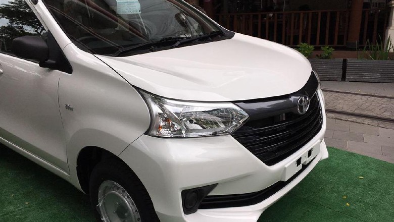 Asyik, Tahun Depan Angkot Pakai Avanza, Wuling dkk