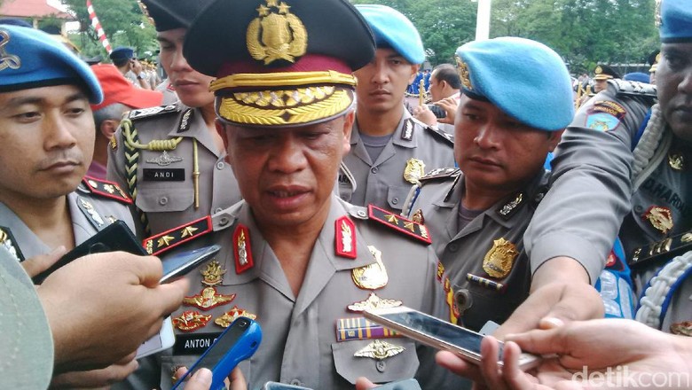 Kapolda Jabar Sebut 99% Rizieq Tersangka, FPI Menyayangkan