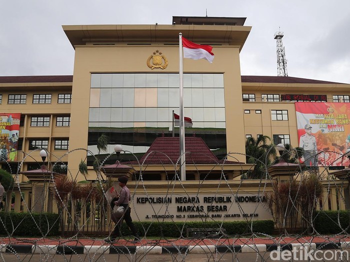 Polri Sebut Kacab Maybank Diam-diam Juga Kelola Rekening Ayah Winda Earl