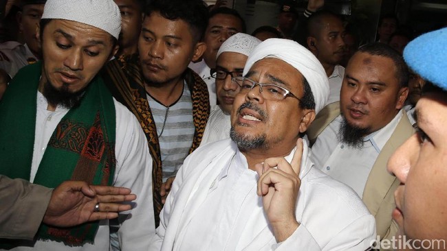 Habib Rizieq Dilaporkan Kasus Tanah, FPI: Legalitasnya Sudah Ada