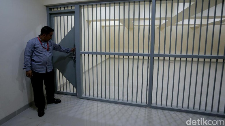 &#91;TRIT FOTO&#93; Melihat Isi Ruang Tidur KPK di Gedung Merah Putih