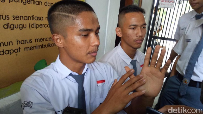 Cerita 2 Siswa SMA Tantang Duel Pelaku Bom Panci Bandung