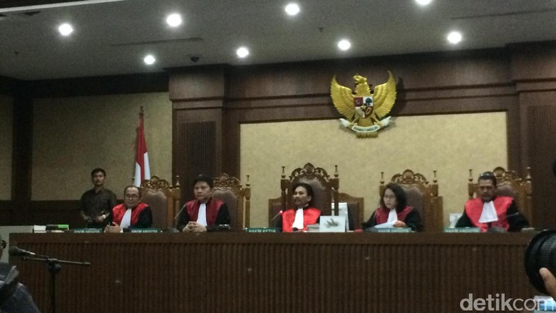 Daftar Panjang Penerima Uang Korupsi e-KTP Hingga Jutaan USD