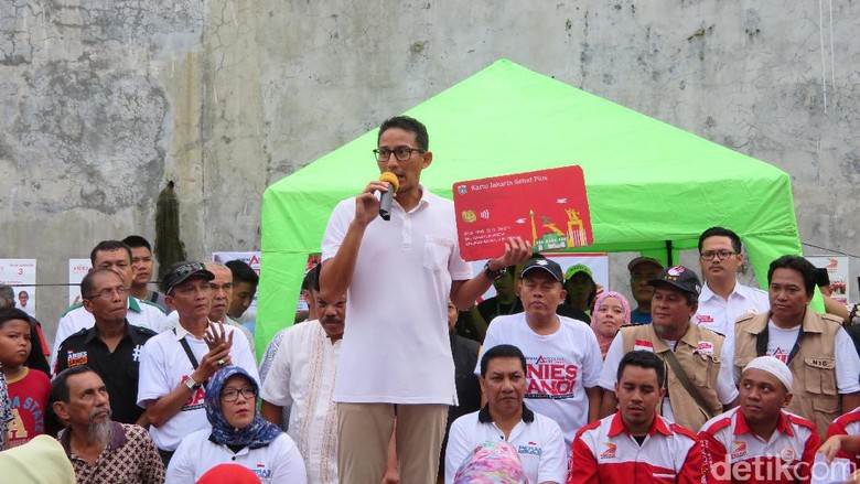 Tolak Politik Uang, Sandiaga Ajak Warga 'Hus Hus Hus'