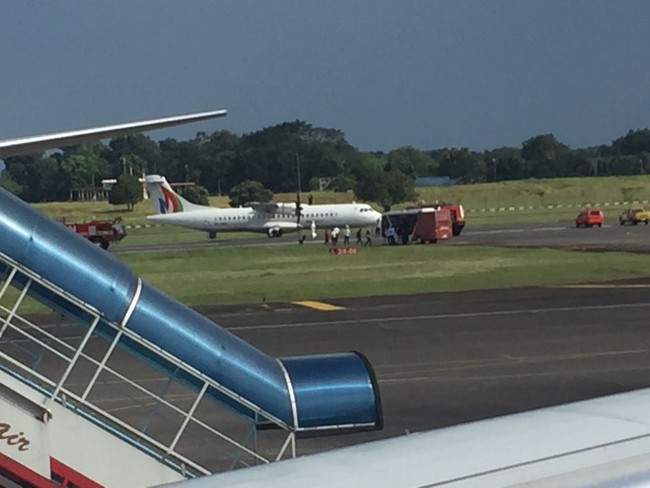 pelita-air-pecah-ban-bandara-halim-sempat-ditutup-1-jam