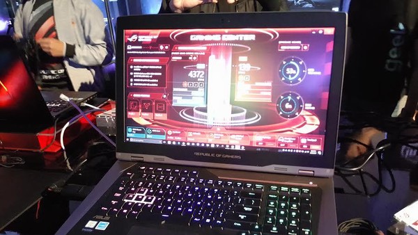 Laptop Gaming Asus ROG GX800 Dibanderol Rp 95 Juta