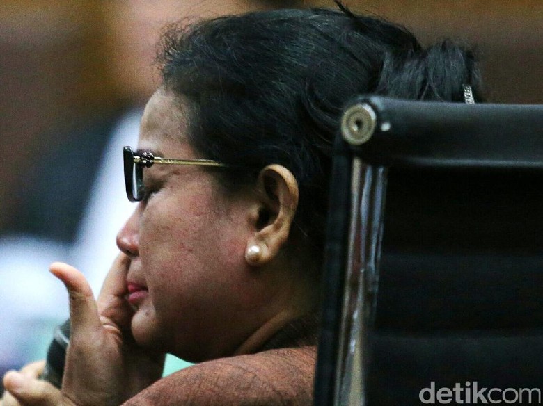 Miryam Jadi Tersangka KPK dan Teka-teki Penekan Saksi