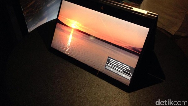 Laptop Super Seksi HP Spectre x360 Agus Tri Haryanto -
