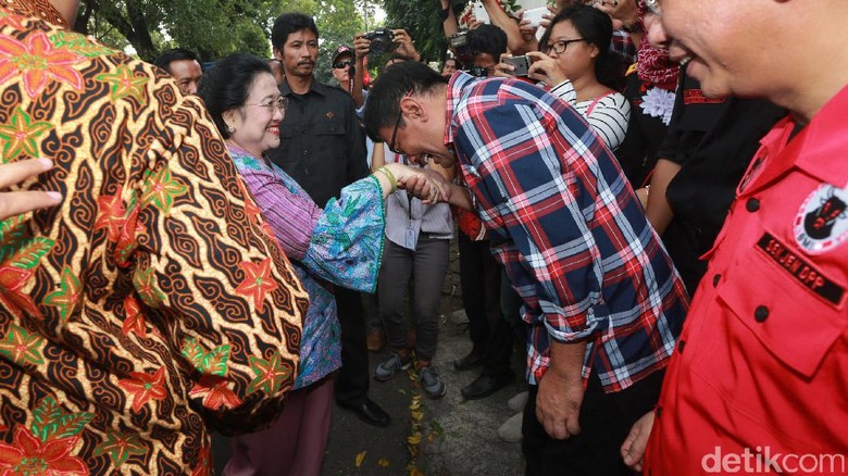 Megawati Bicara Pensiun, Djarot: Tak Ada Rencana Kongres PDIP