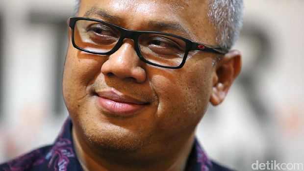 Prit!!!! Minus Raka, Seluruh Komisioner KPU Kena 2 Kartu Kuning
