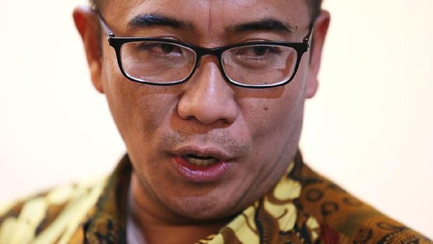 Prit!!!! Minus Raka, Seluruh Komisioner KPU Kena 2 Kartu Kuning