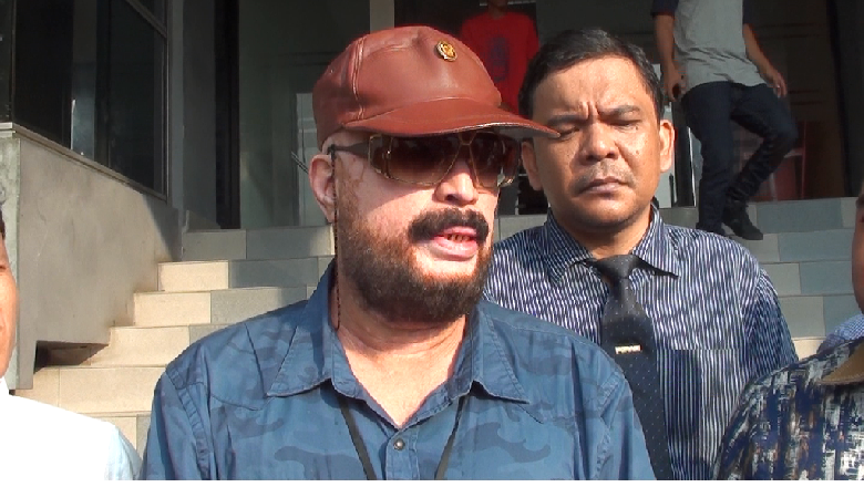 'KOPI DANGDUT' DIBAJAK TIMSES AHOK, FAHMI SHAHAB LAPOR POLISI