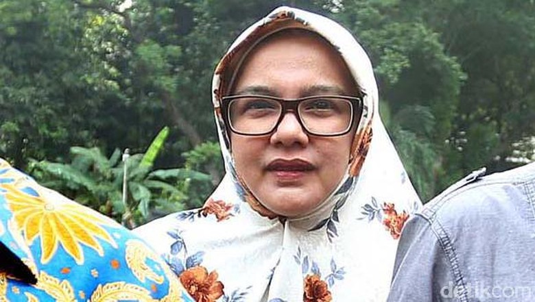 Cerita Kak Emma Soal Pertemanan dengan Firza Husein dan Habib Rizieq