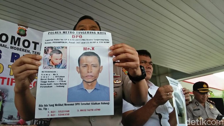 Polisi Sebar Sketsa Wajah Penembak Italia