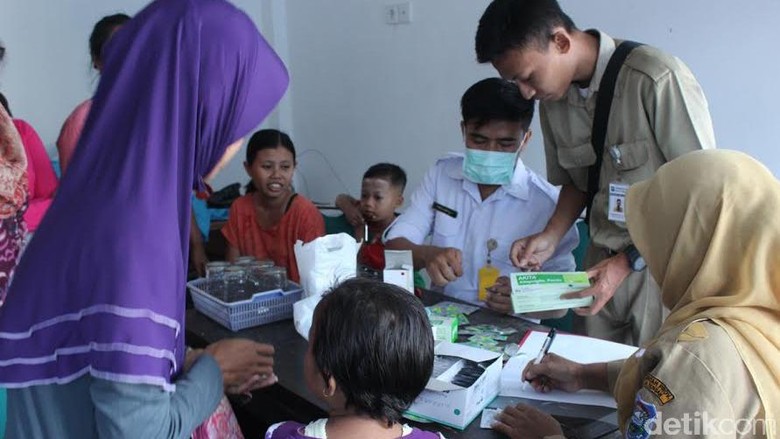 puluhan-warga-tegal-keracunan-usai-makan-nasi-kotak-saat-bukber