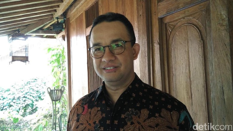 Sandi Sebut DP 0 Rupiah untuk Gaji 7 Juta, Anies: Lihat di Website