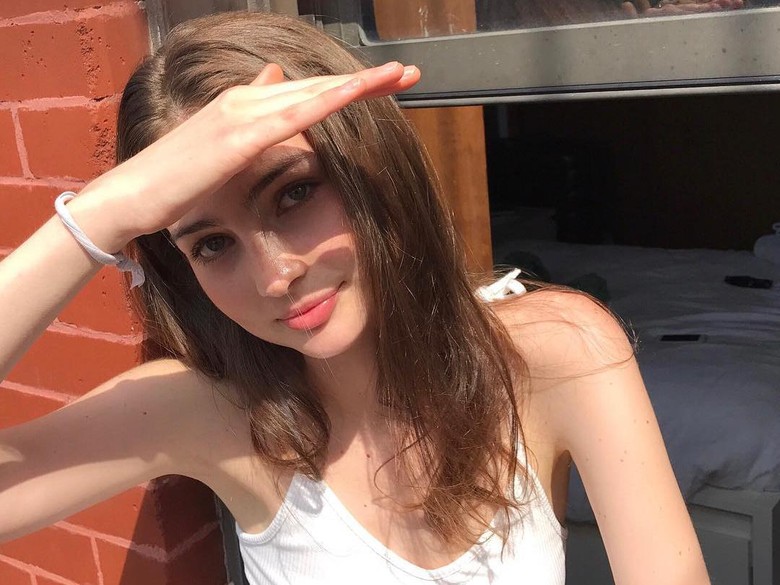 Sekarang 18 Tahun, Putri Paul Walker Makin Cantik