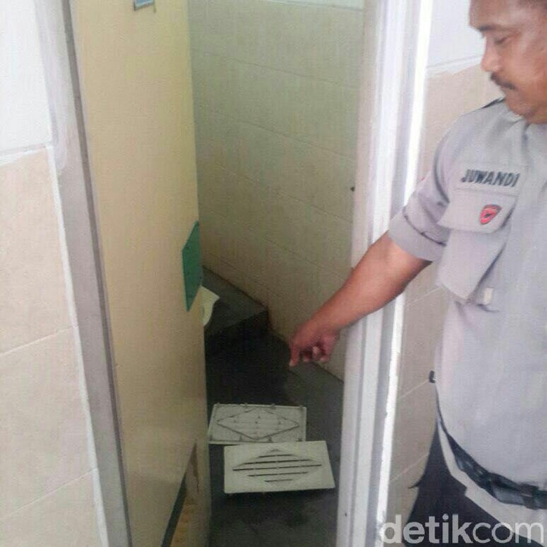 Tukang Siomay Pergoki Sejoli Mesum di Masjid Brimob Cirebon