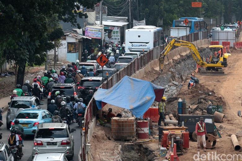 Macet Jakarta Lebih Enak daripada Macet di Dubai dan Singapura