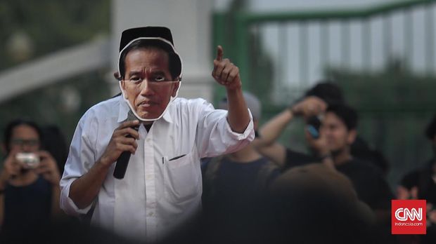 (Kaca Mahal) Wiranto Matangkan Rencana Bentuk Tim Usut Kasus HAM Masa Lalu
