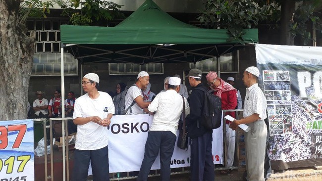 posko-logistik-dan-kesehatan-untuk-aksi-287-disiapkan-di-istiqlal