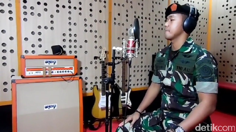 Viral Video Prajurit TNI Nyanyikan Despacito Berlirik Nasionalis