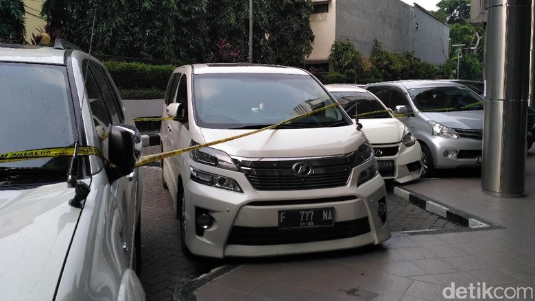 Polisi Sita Mobil Vellfire hingga Pajero Milik Bos First Travel