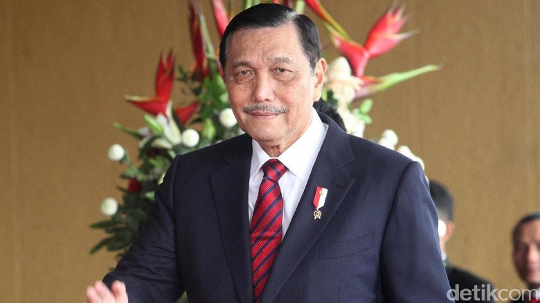 Luhut Pastikan Reklamasi Pulau C dan D Dilanjutkan