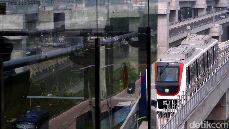 Skytrain Bandara Soetta Beroperasi Hari Minggu