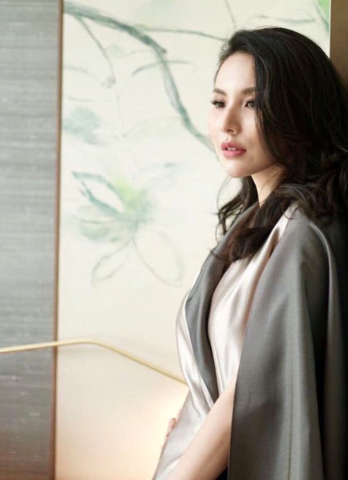 Enggak Nyangka, Wanita Cantik Ini Wadirut Raksasa Jalan Tol Lho