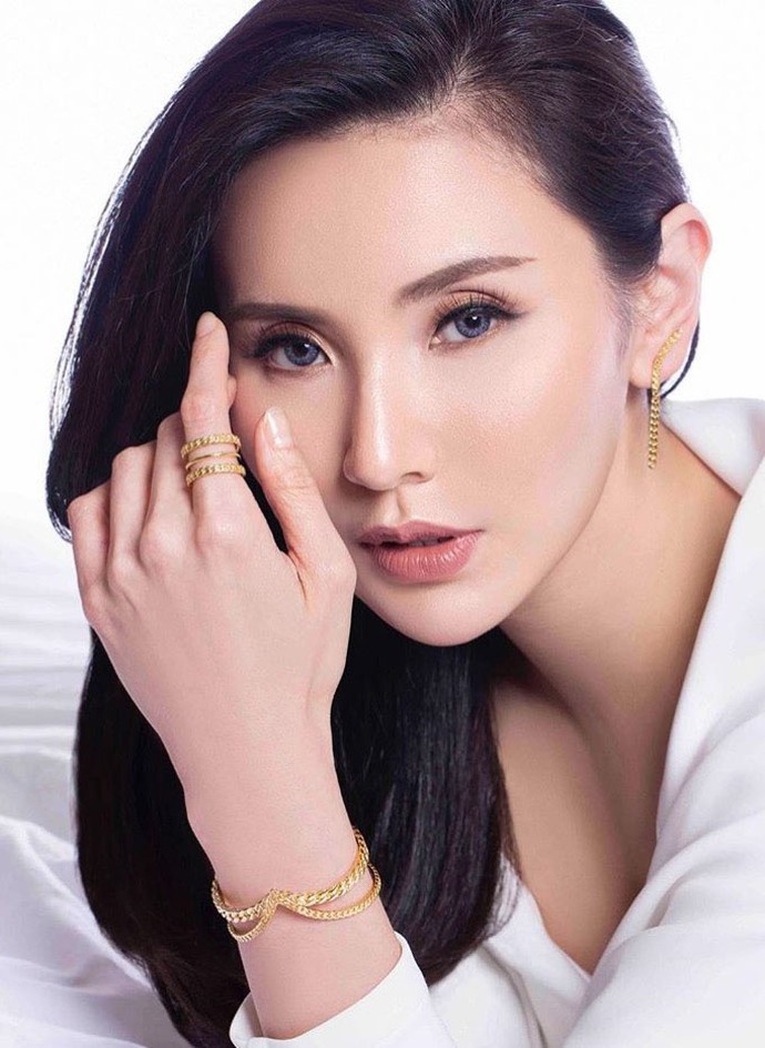 Enggak Nyangka, Wanita Cantik Ini Wadirut Raksasa Jalan Tol Lho