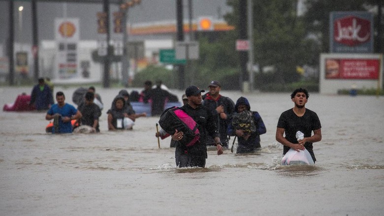 Derita Texas: Diterjang Badai Harvey, Terancam Ledakan Kimia