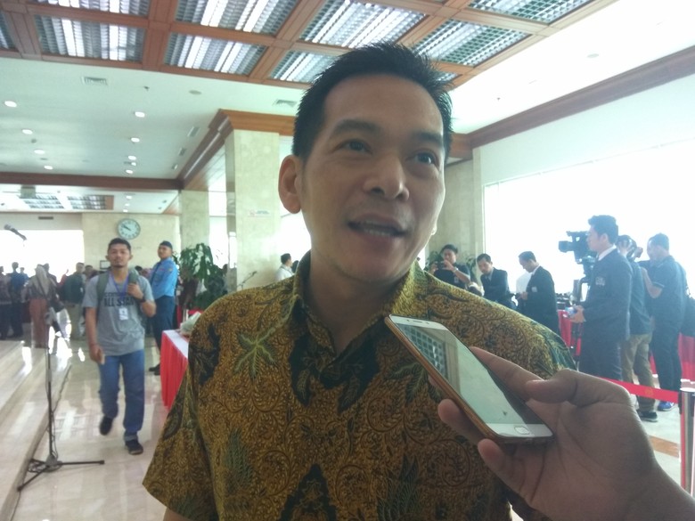 Kutip Indonesia Bubar 2030 dari Novel, Prabowo Diminta Klarifikasi