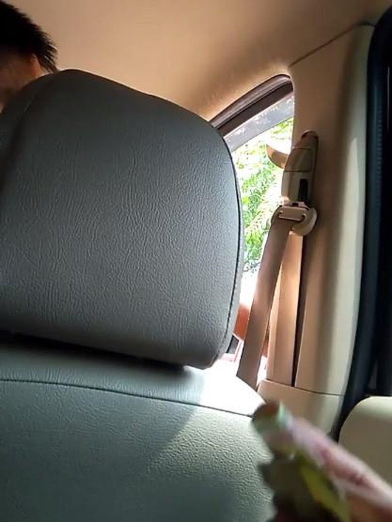 Viral Driver Uber Cekcok dengan Tukang Parkir Saat Diminta Bayar