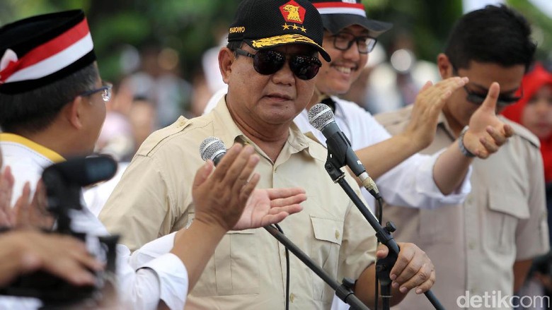 Prabowo: Kirim Bantuan ke Rohingya itu Pencitraan