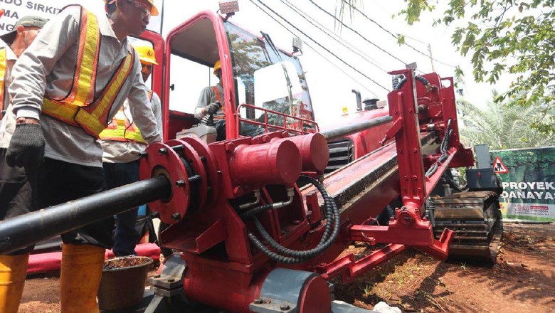 PLN Bikin Jaringan Kabel Listrik Bawah Tanah di Jakarta