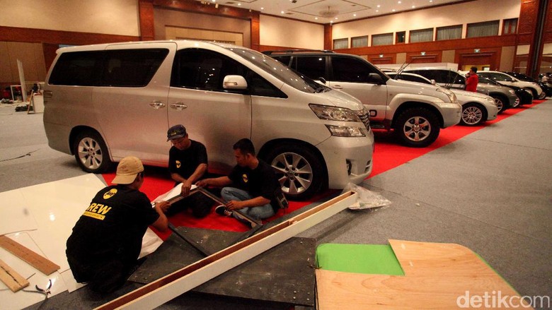 alphard-koruptor-rp-414-m-fuad-amin-akan-dilelang-esok-tertarik