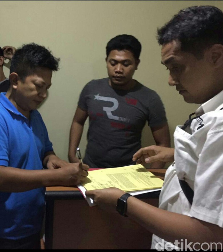 Aksi Sensasional Tapi Jeblok Bos nikahsiri.com di Pilbup Banyumas