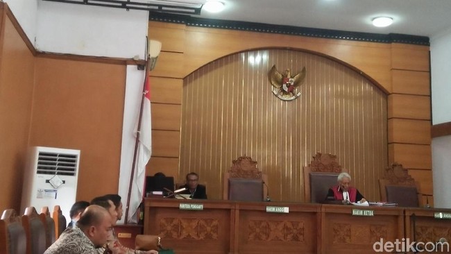Novanto Menang Praperadilan, Status Tersangka Dinyatakan Tak Sah