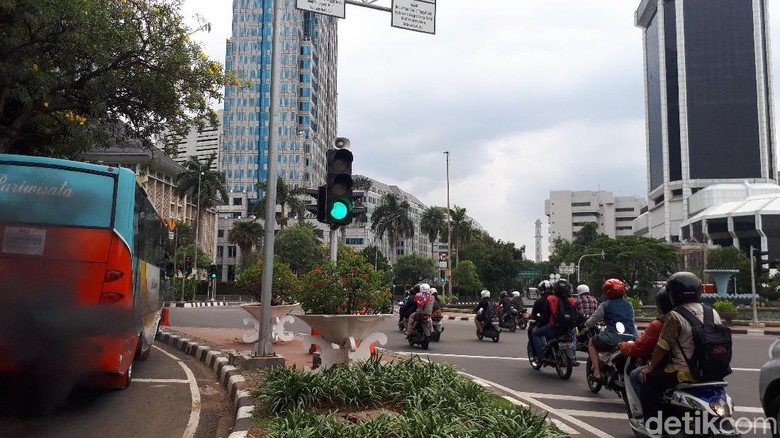cctv--bersuara--yang-tegur-pelanggar-lalin-ada-di-thamrin-jakpus
