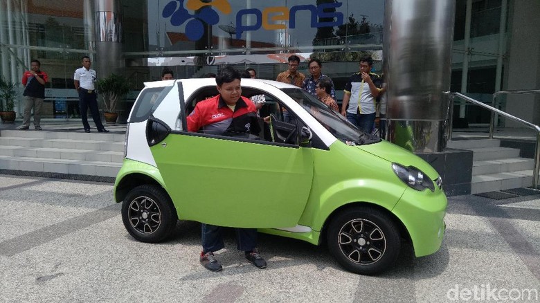 Kalau Dijual Massal, Mobil Listrik Surabaya Harganya Rp 80 Juta