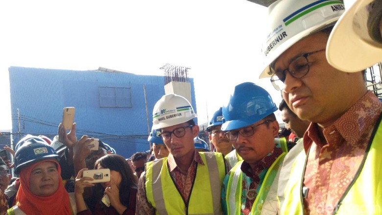 tinjau-proyek-mrt-anies-minta-eksekusi-lahan-bermasalah