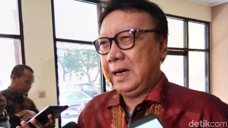 Terseret Kasus Hukum, 3 Kepala Daerah Belum Dipecat Mendagri